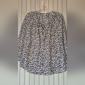 Joie 100% Silk Tie Neck Leopard Patterned Top Size Medium Luxury Office